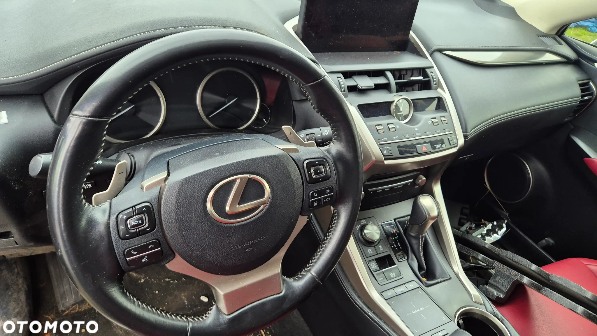 Lexus NX - 12