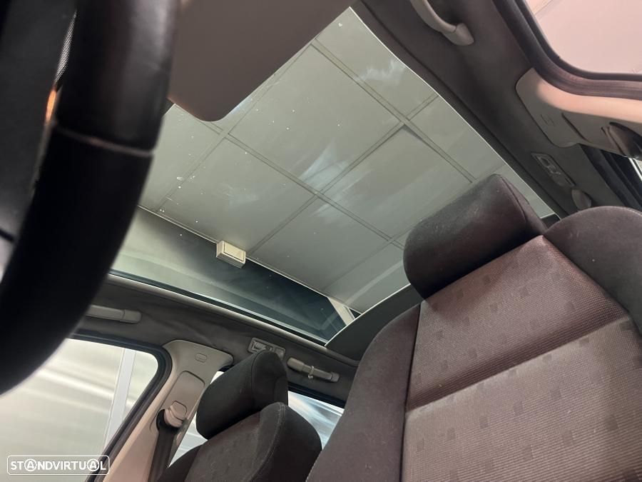 Peugeot 307 SW 1.6 HDi FAP Sport - 12