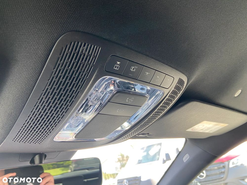 Mercedes-Benz CLA 200 AMG Line 7G-DCT - 14