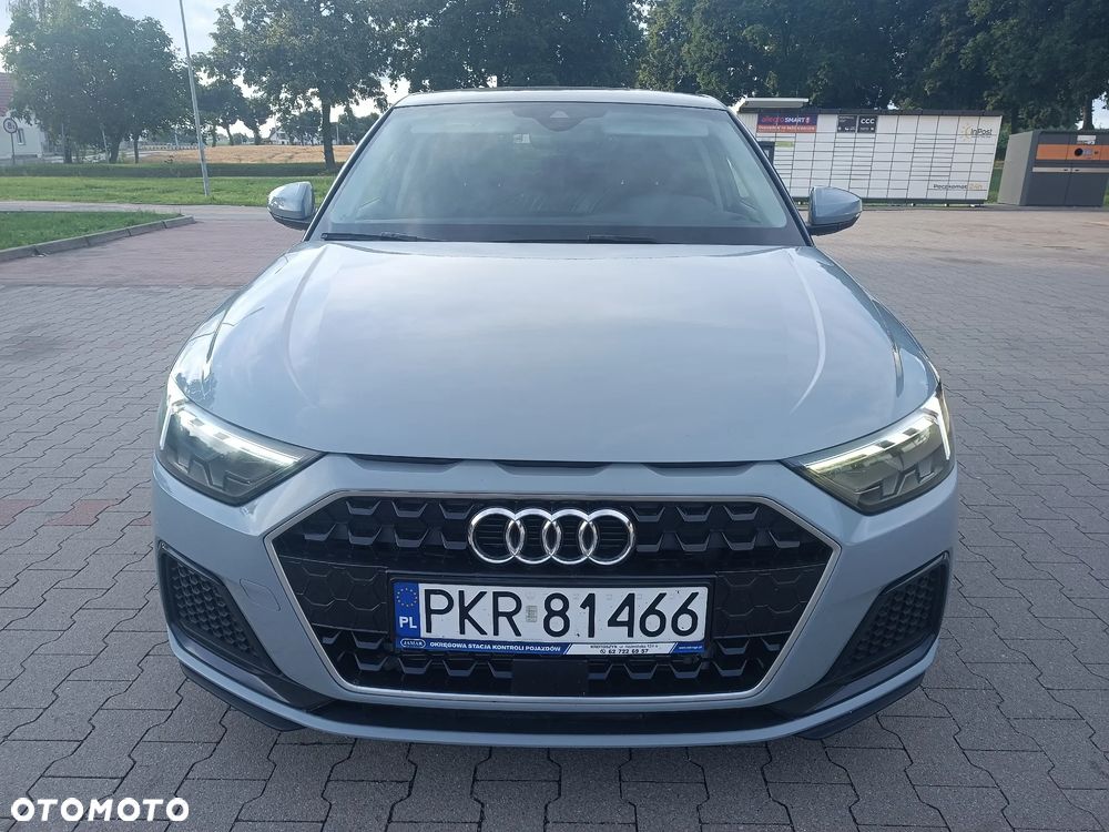 Audi A1 Sportback 25 TFSI Advanced S tronic - 2