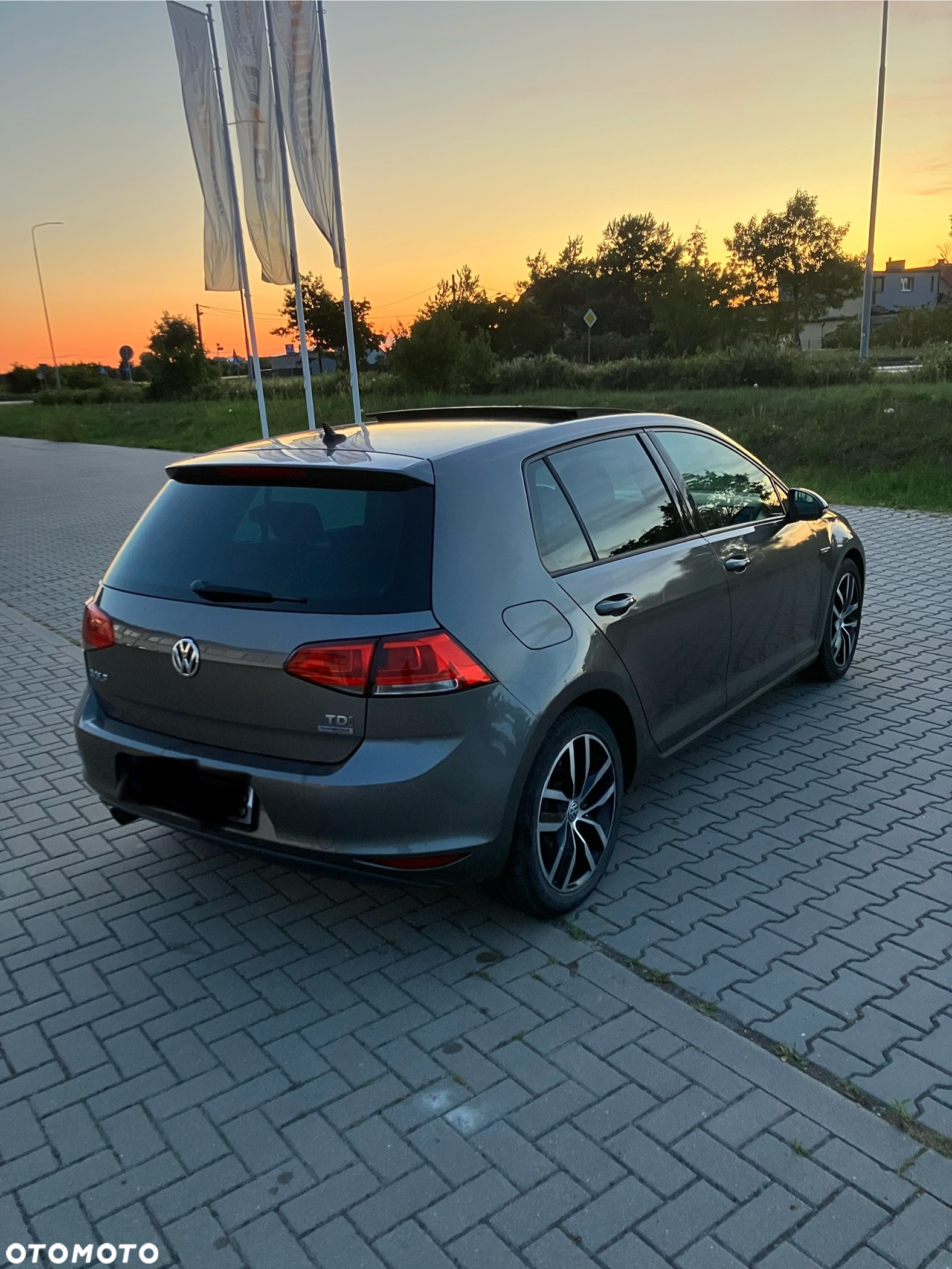 Volkswagen Golf - 3