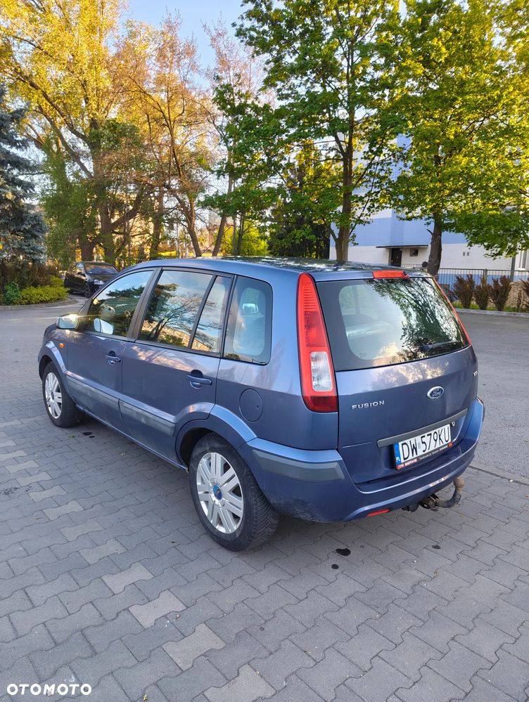 Ford Fusion 1.6 TDCI Elegance - 3