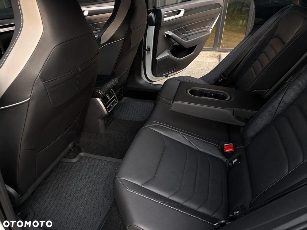 Volkswagen Arteon 2.0 TDI SCR 4Motion DSG R-Line - 10