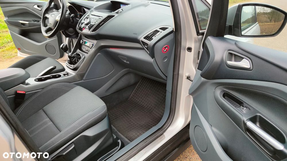 Ford Grand C-MAX 2.0 TDCi Titanium - 31