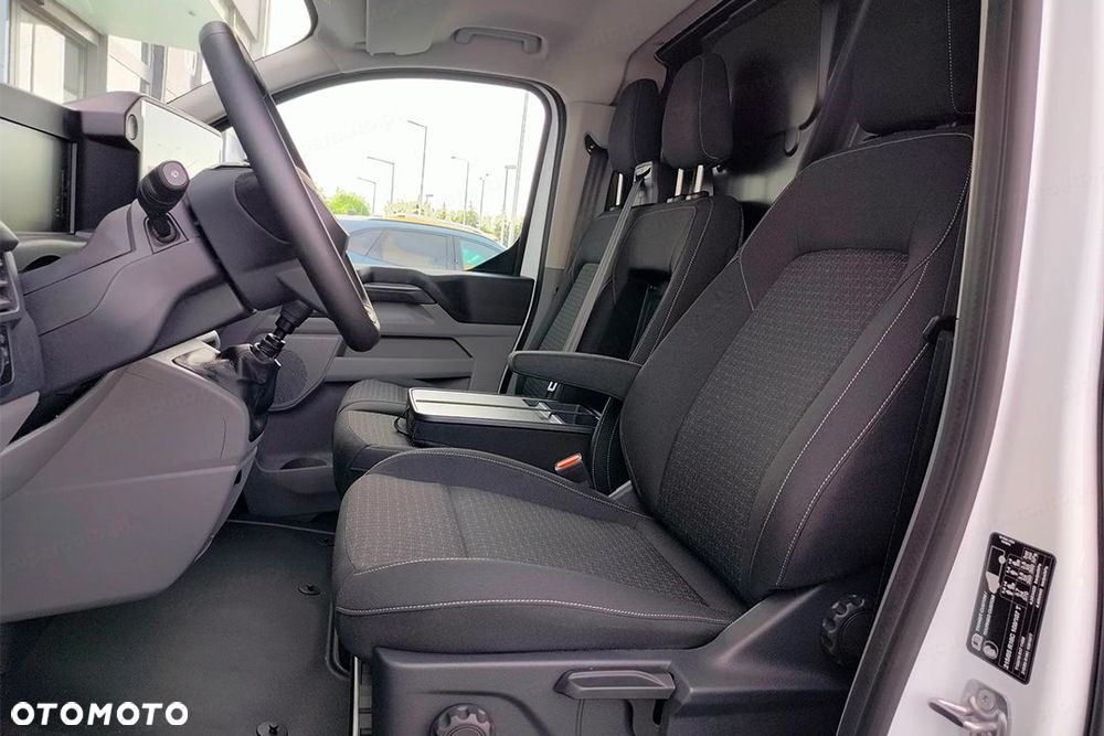 Ford Transit Custom 320 L2H1 Trend 2.0 136KM - 11
