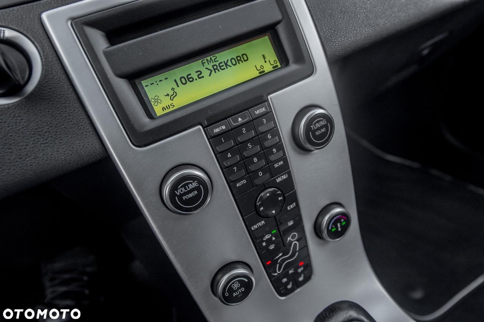 Volvo V50 2.0D DPF Powershift Kinetic - 25