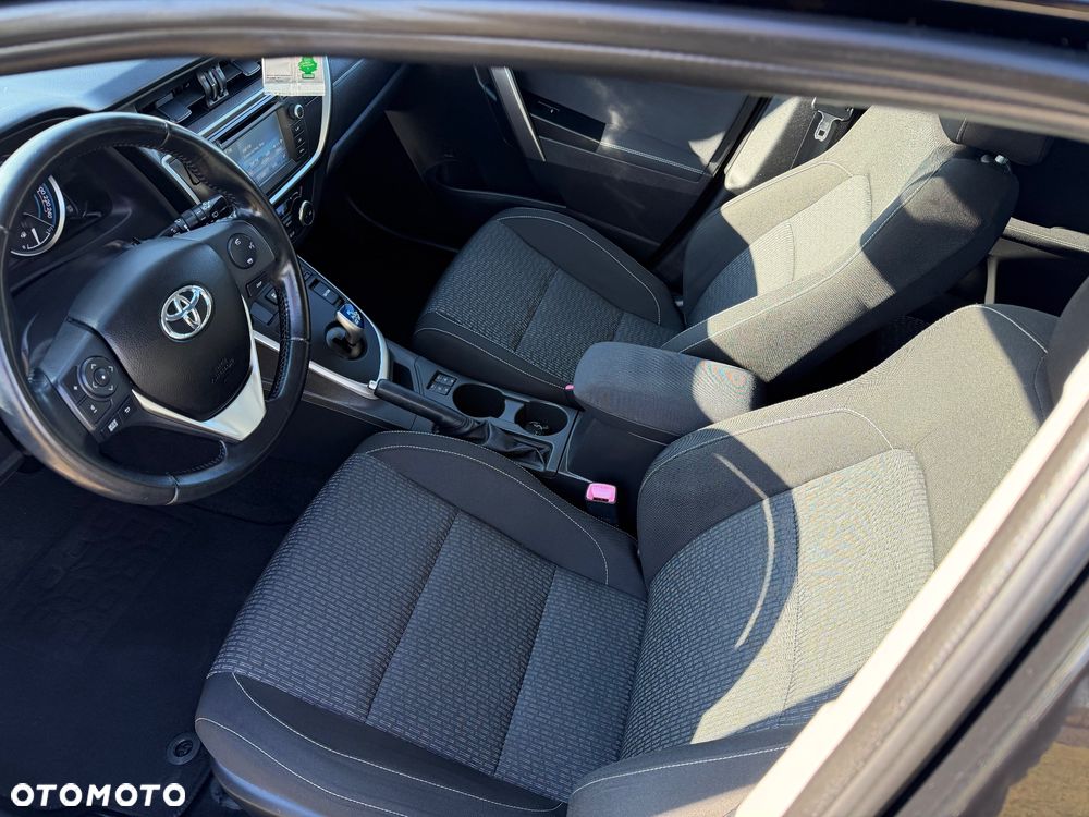 Toyota Auris - 6
