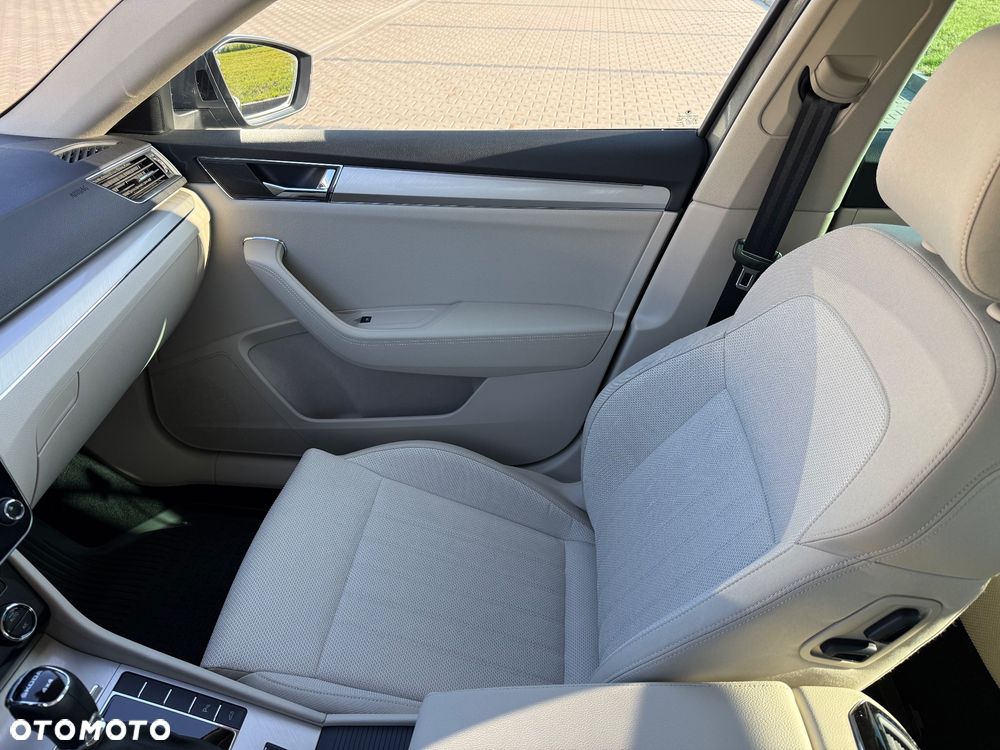 Skoda Superb 2.0 TDI 4x4 DSG Style - 21
