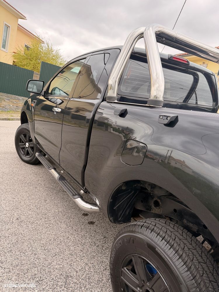 Ford Ranger XLT - 12