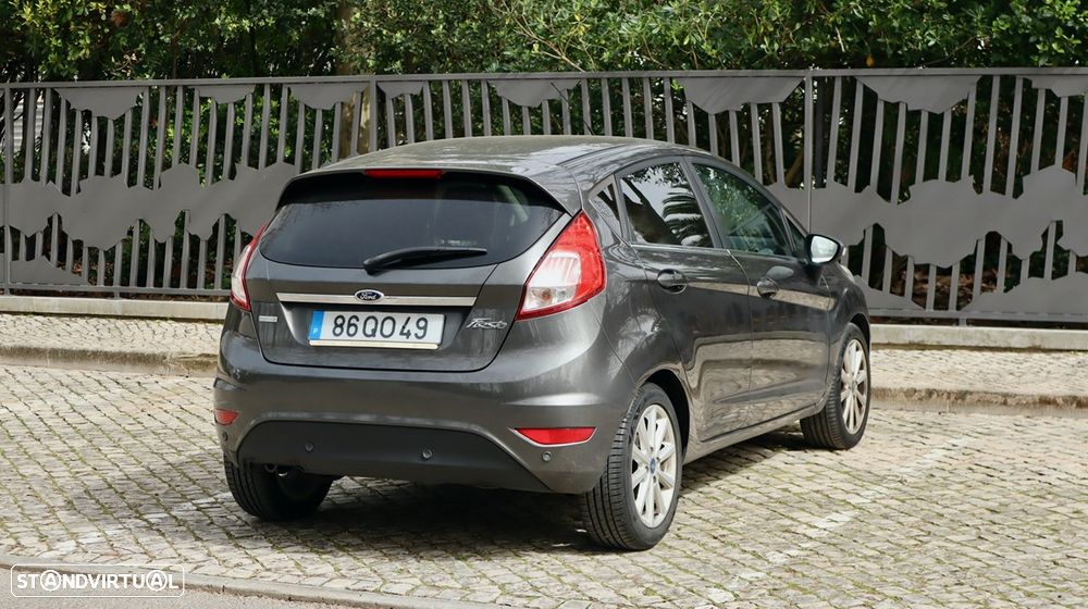 Ford Fiesta 1.0 T EcoBoost Titanium PowerShift - 13