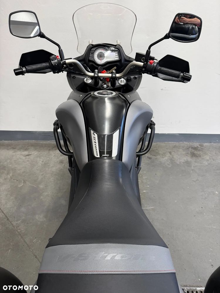 Suzuki V-STROM - 39