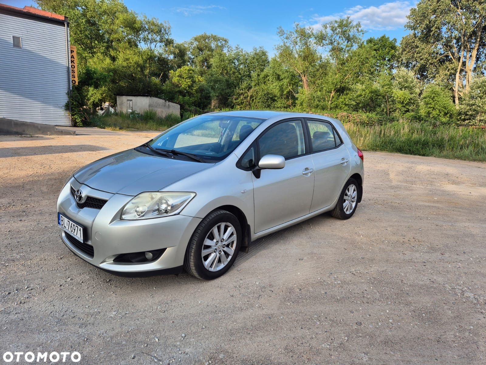 Toyota Auris - 1