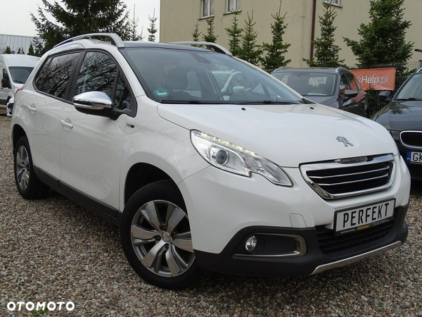 Peugeot 2008 1.2 Pure Tech Style