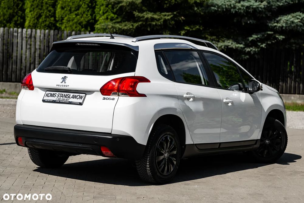 Peugeot 2008 PureTech 82 Active - 11