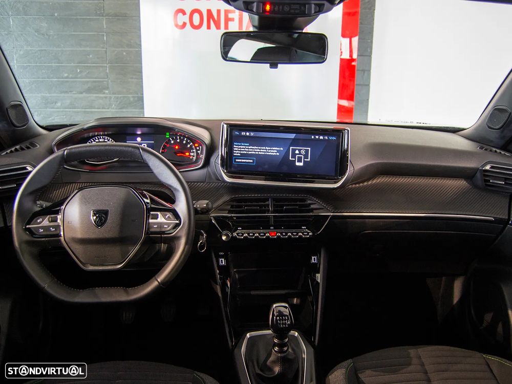 Peugeot 2008 1.2 PureTech Active Pack - 14