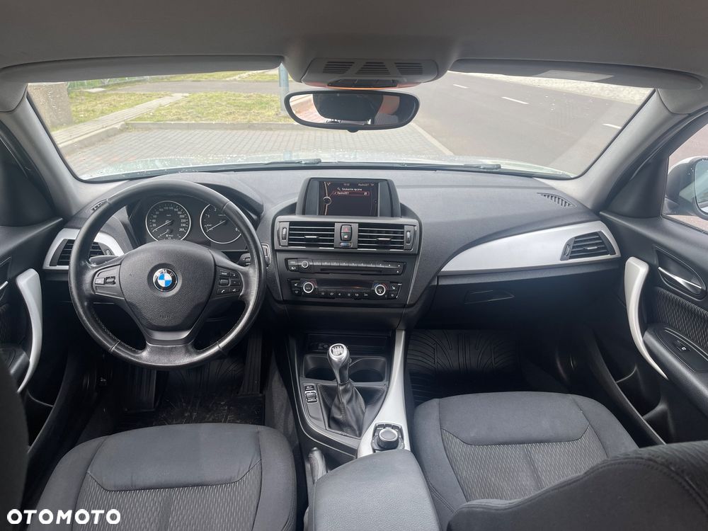 BMW Seria 1 118d - 9