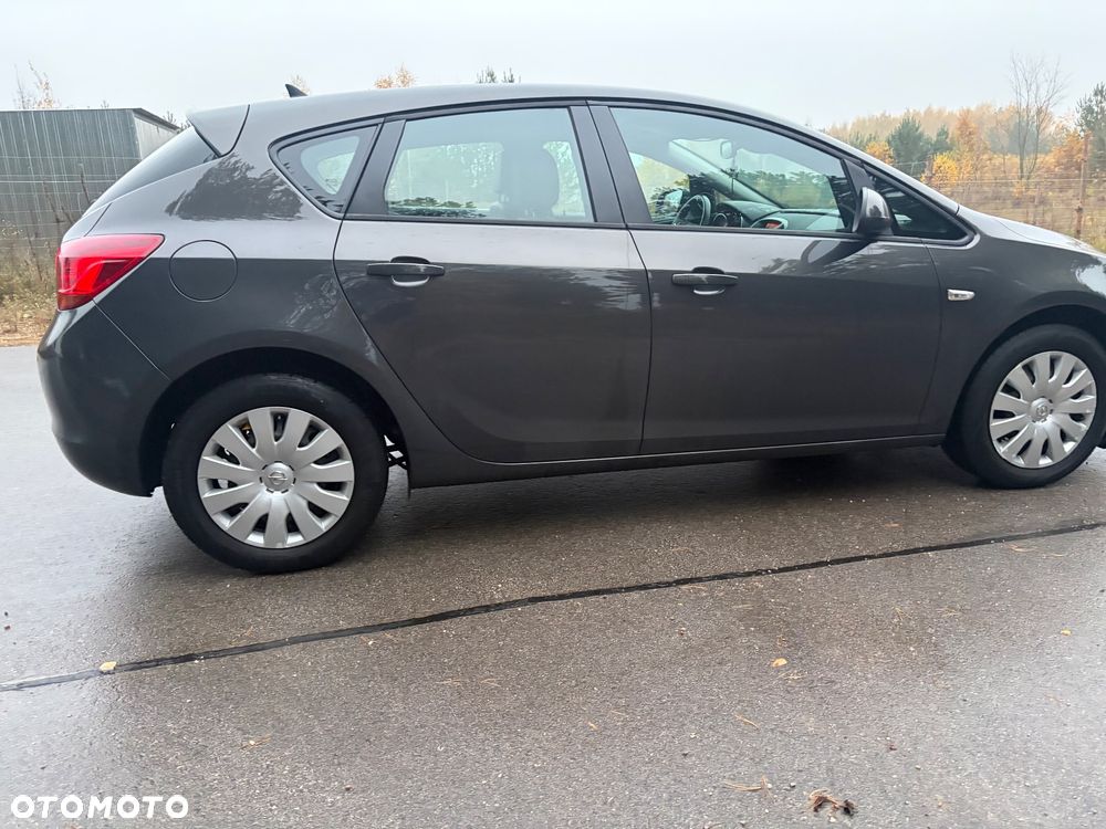 Opel Astra - 7
