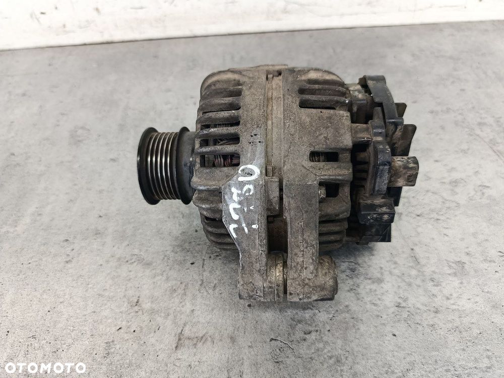 ALTERNATOR OPEL ZAFIRA B 13229990 0124325172  BOSCH 1.9 CDTI - 1