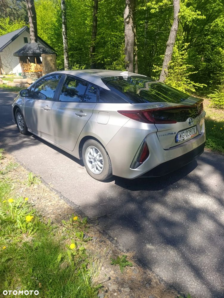 Toyota Prius Hybrid Comfort - 10