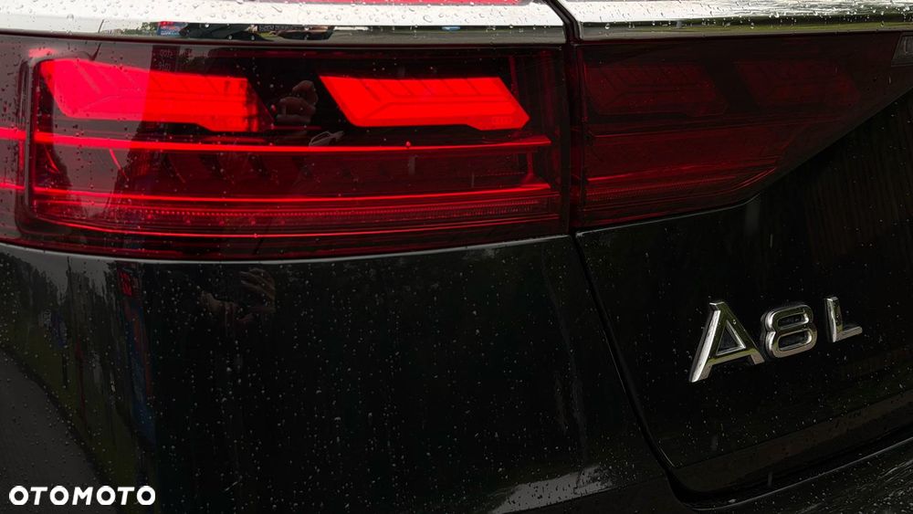 Audi A8 - 6