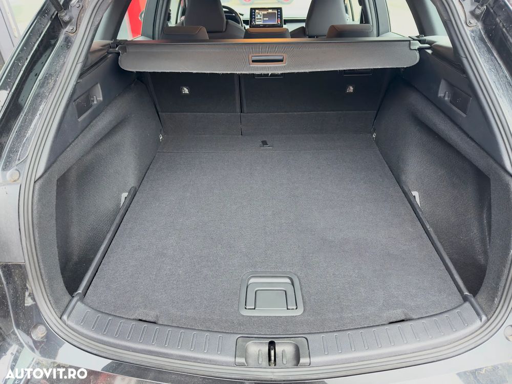 Toyota Corolla 1.8 HSD TS Dynamic - 16