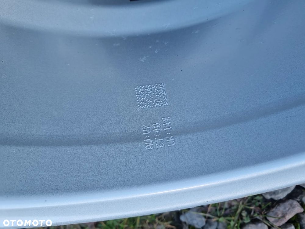 VW ARTEON,PASSAT,AUDI A4,SEAT LEON,SKODA SUPERB 8X18 ET40 5X112 bdb stan - 12