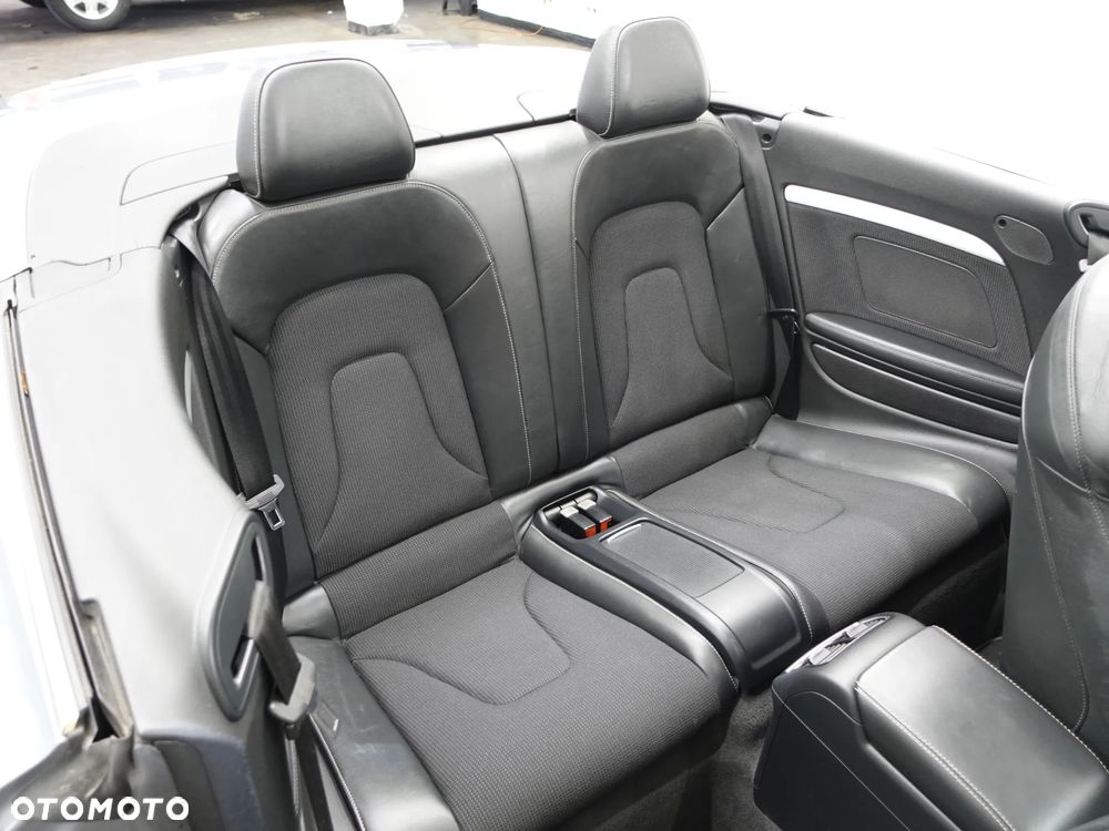 Audi A5 Cabrio - 27