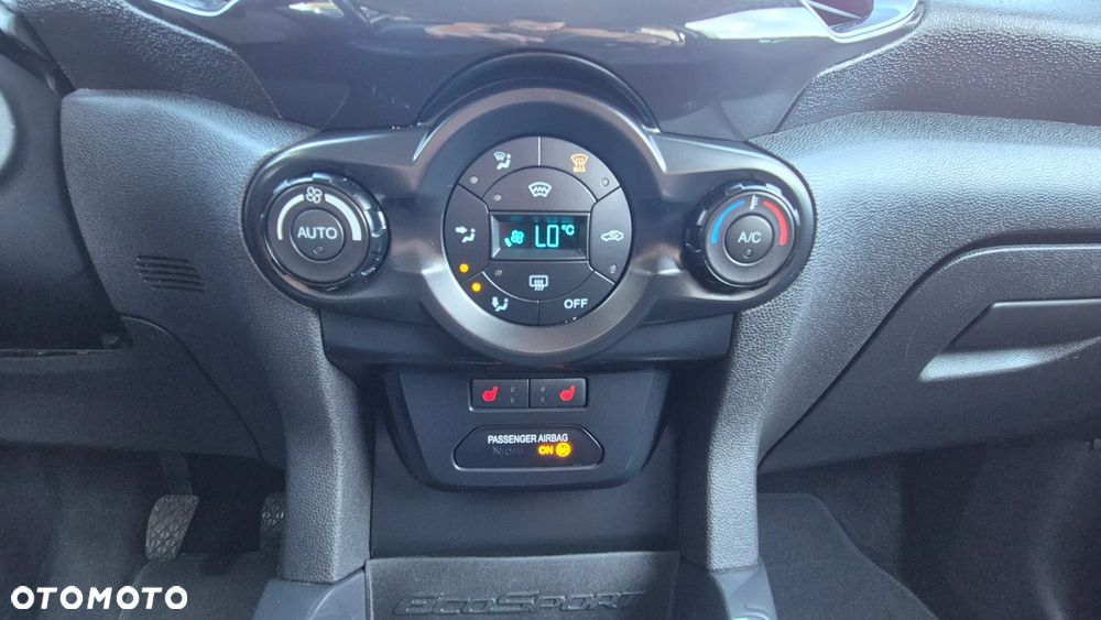 Ford EcoSport 1.0 EcoBoost TITANIUM - 24