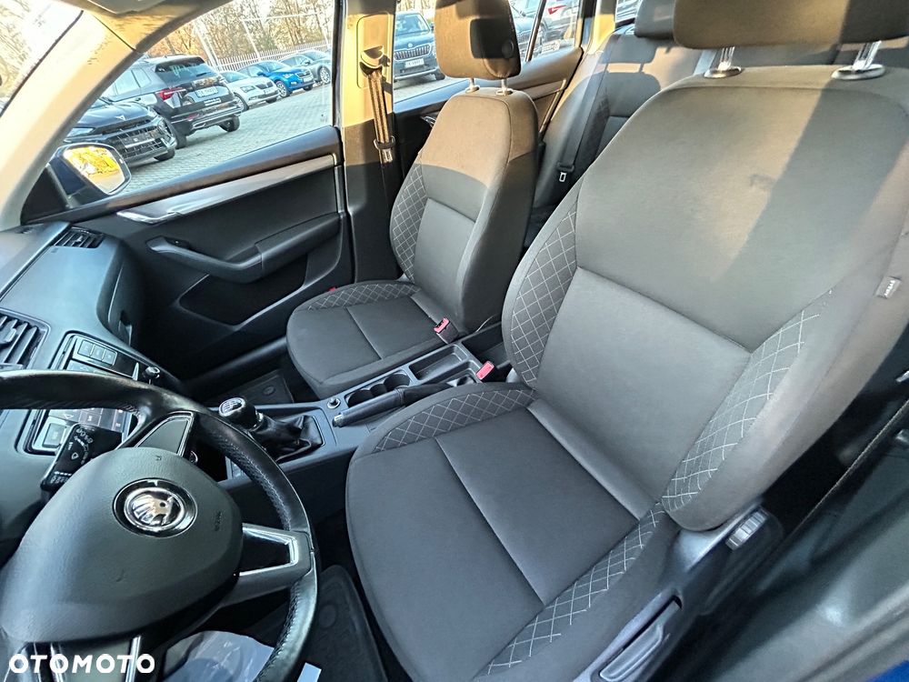 Skoda Octavia 1.4 TSI Active - 11