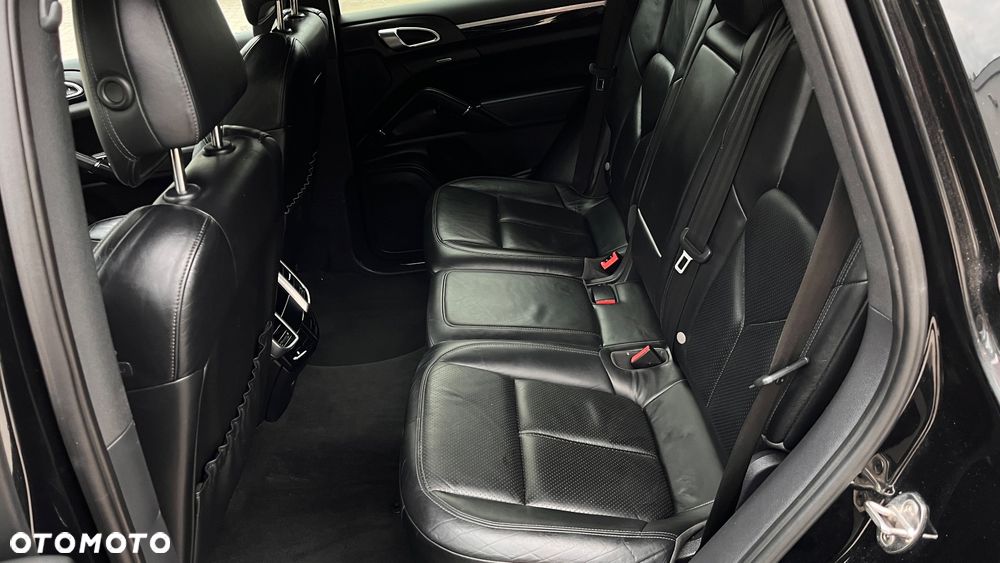 Porsche Cayenne S - 21