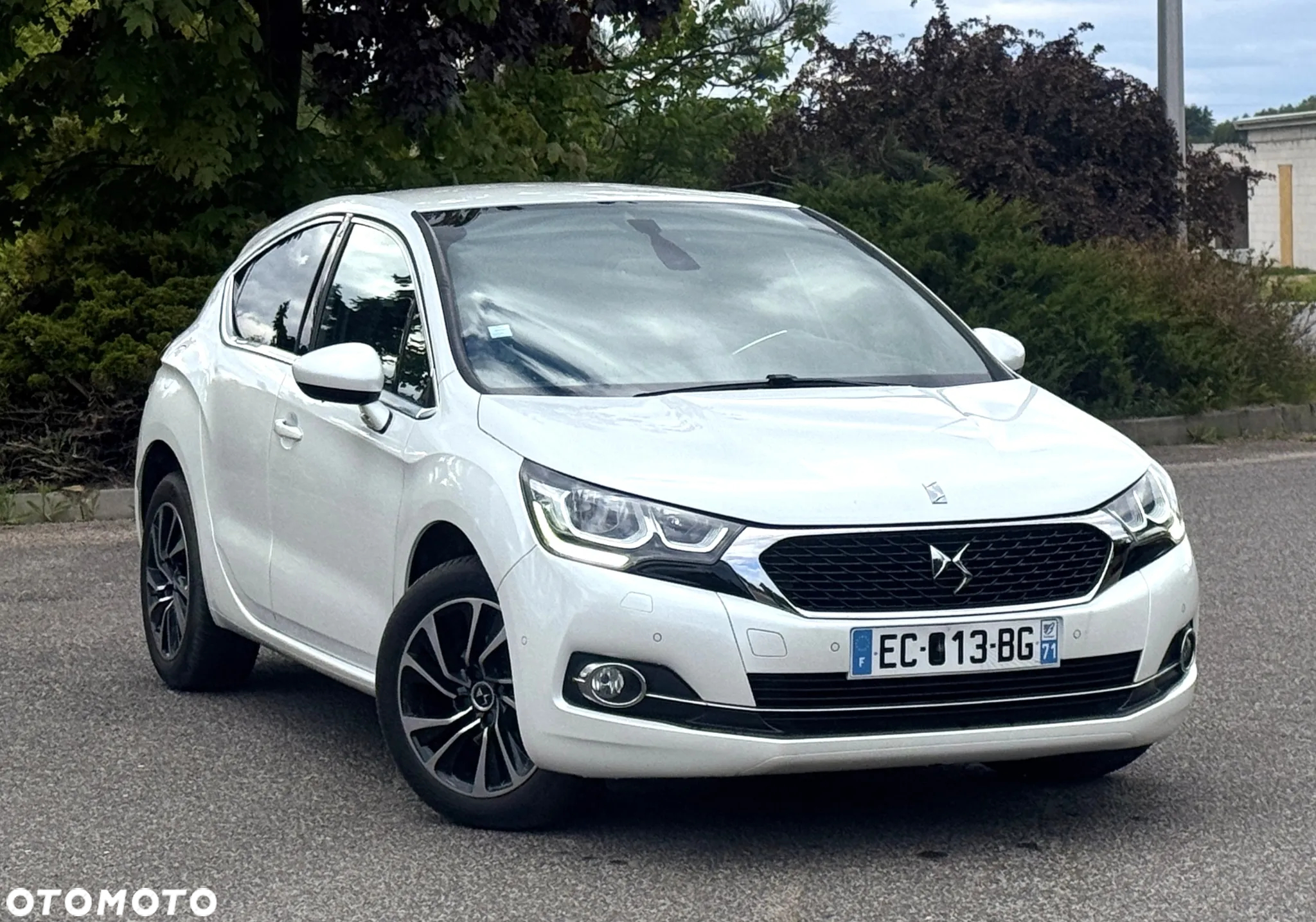 Citroën DS4 Crossback PureTech 130 S&S - 8