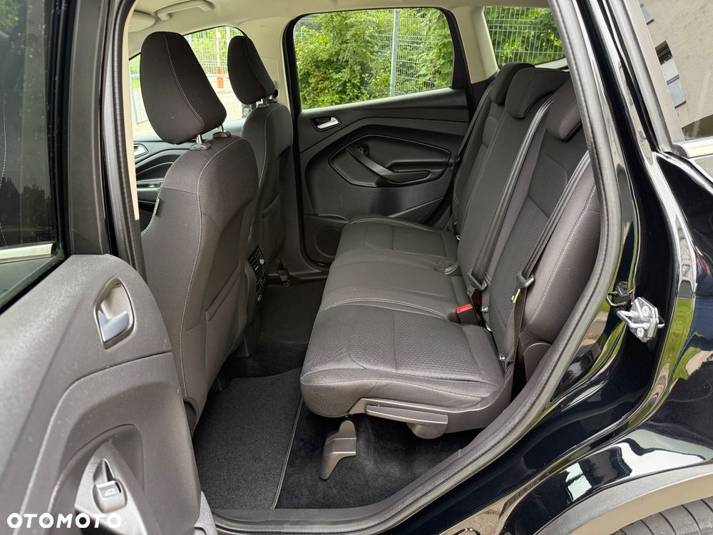 Ford Kuga 1.5 EcoBoost 2x4 Titanium - 11