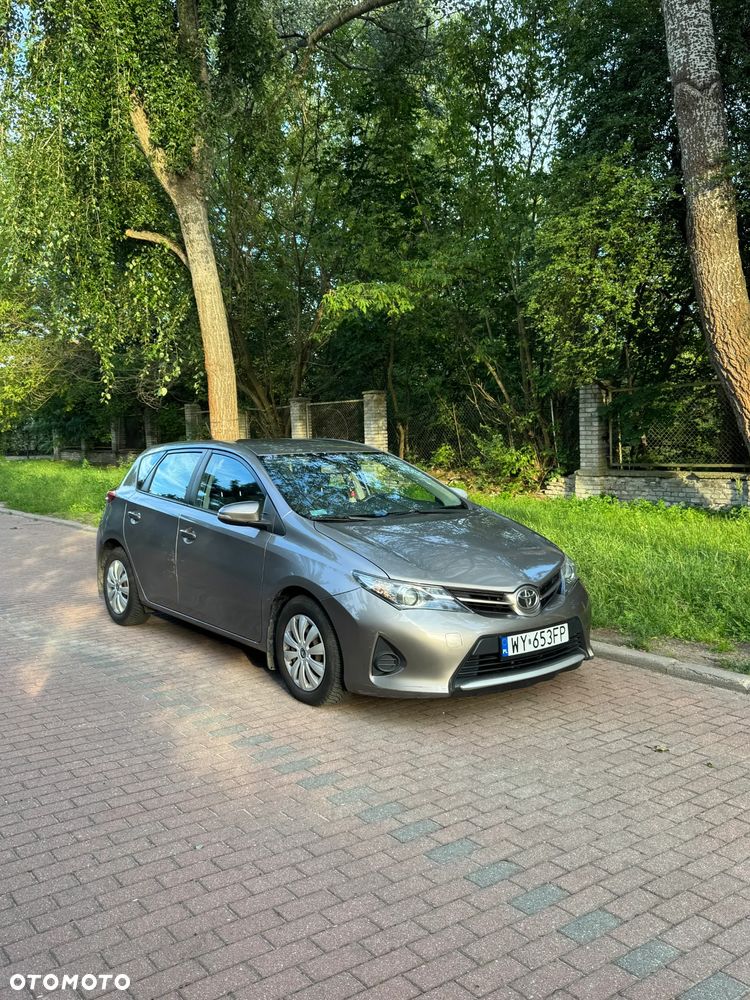 Toyota Auris 1.4 D-4D Life - 1