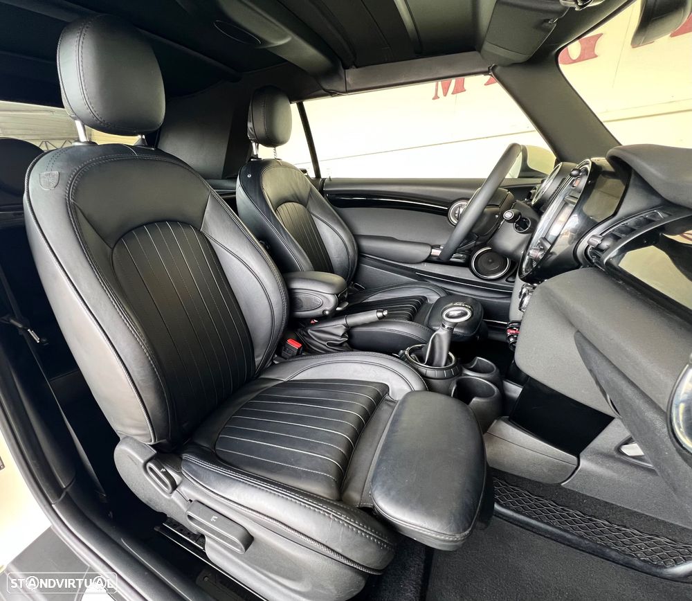 MINI Cabrio Cooper Auto. Yours - 22