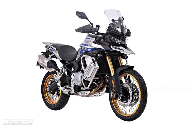 Voge 900DSX - 4