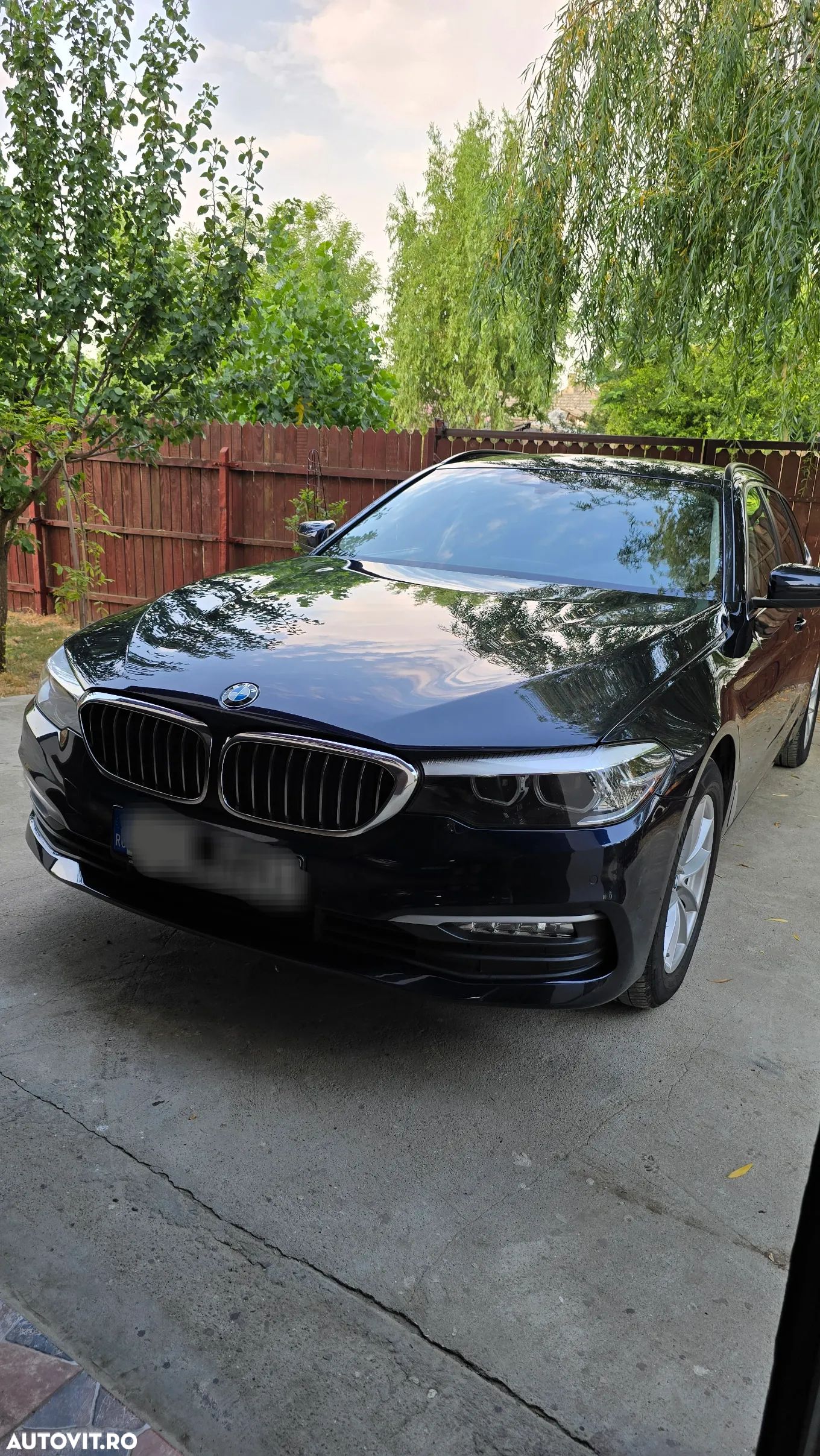 BMW Seria 5 520d - 1