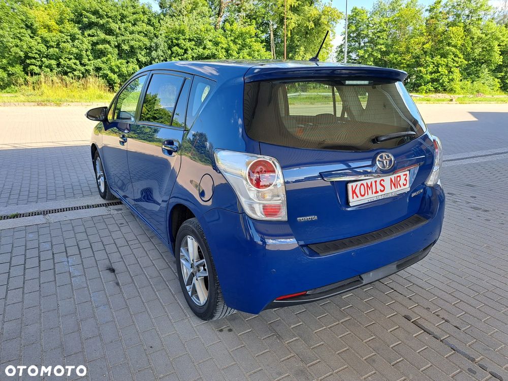 Toyota Verso - 12