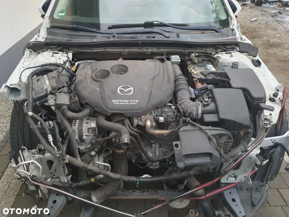 Mazda 3 2.2 CD High-Line - 7