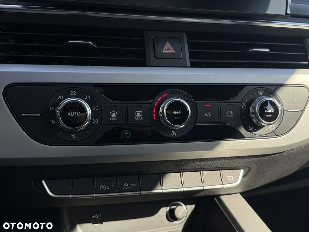 Audi A4 Avant 30 TDI S tronic - 24