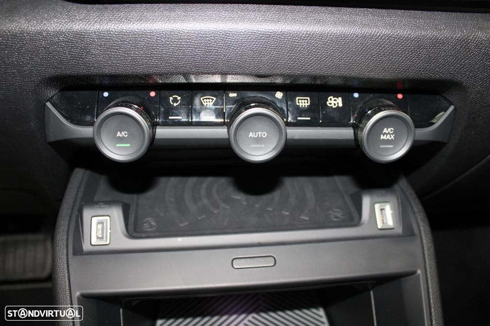 Citroën e-C4 54 kWh Max - 19