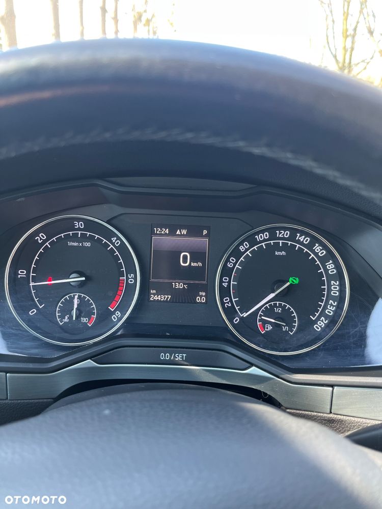 Skoda Superb 1.6 TDI Style DSG - 7