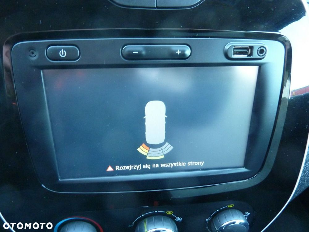 Renault Captur - 31