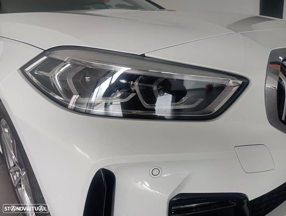 BMW 118 — fotografia 11