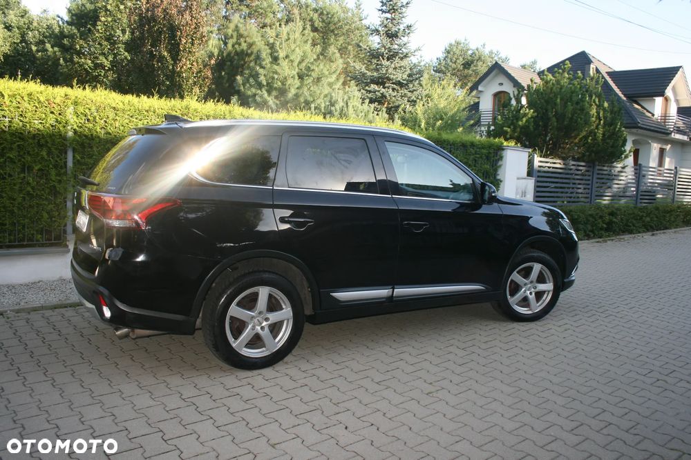 Mitsubishi Outlander 2.0 Intense + SDA 4WD CVT - 3