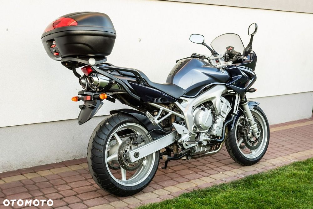 Yamaha FZ - 3
