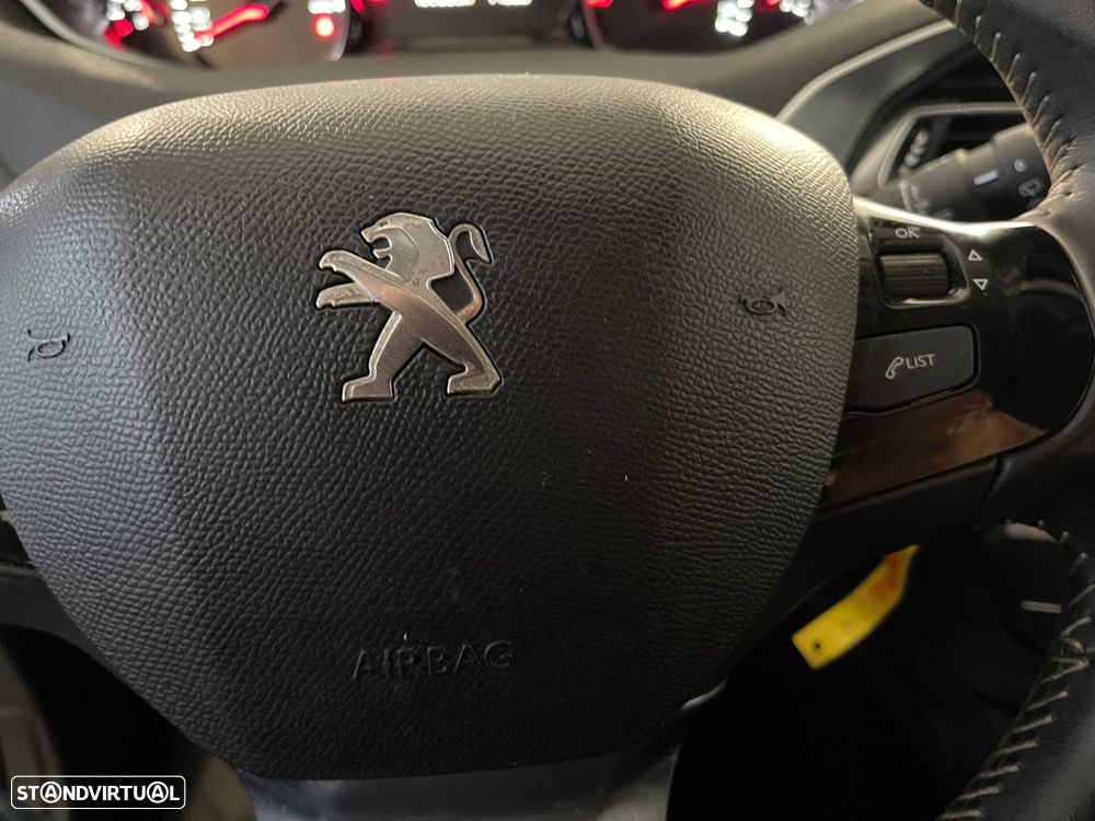 Peugeot 308 1.5 BlueHDi Active - 19