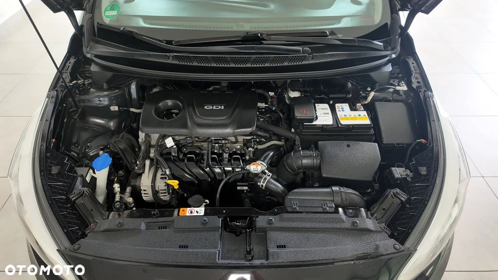 Kia Ceed 1.6 GDI Dream-Team Edition - 32