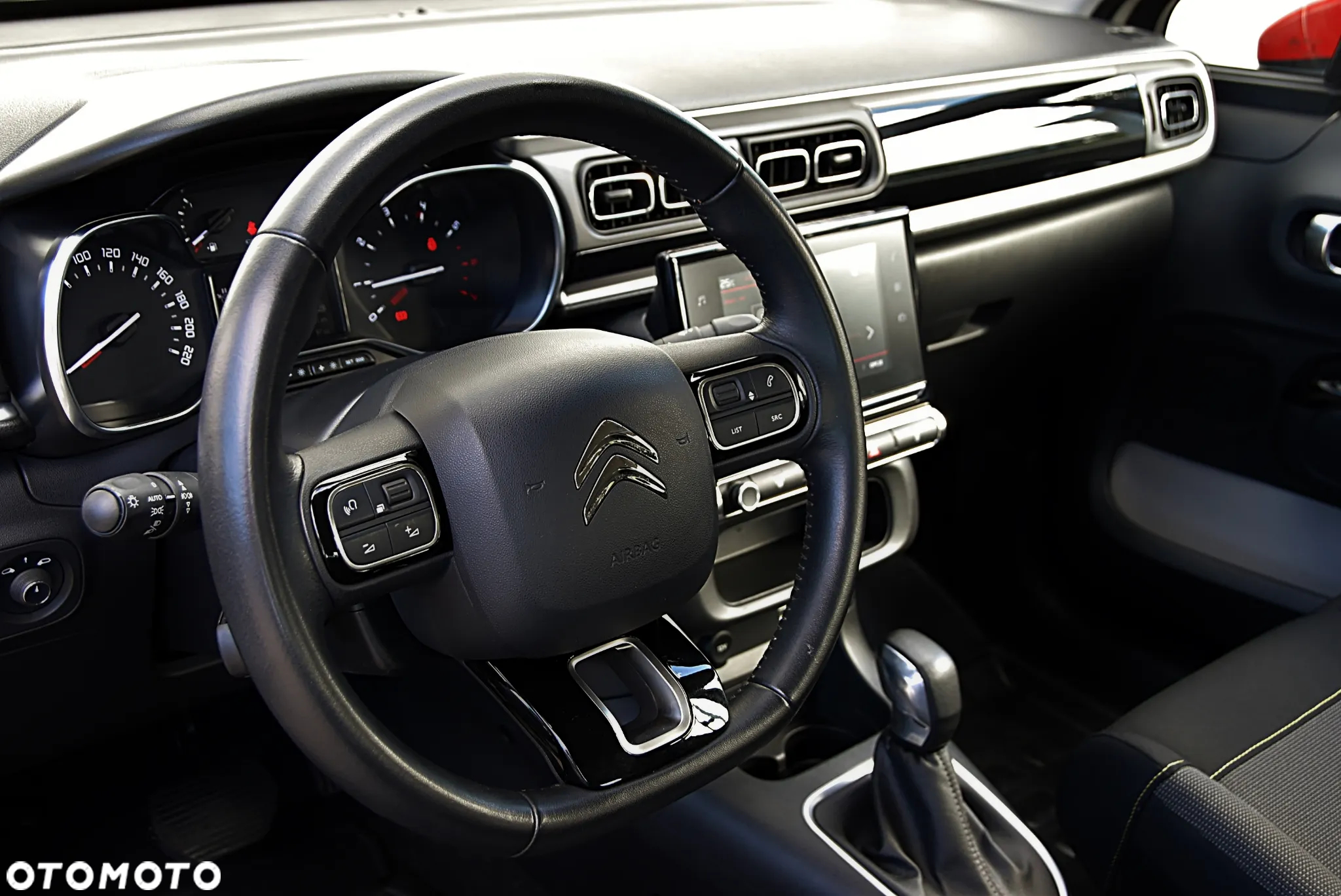 Citroën C3 1.2 PureTech Shine S&S EAT6 - 15