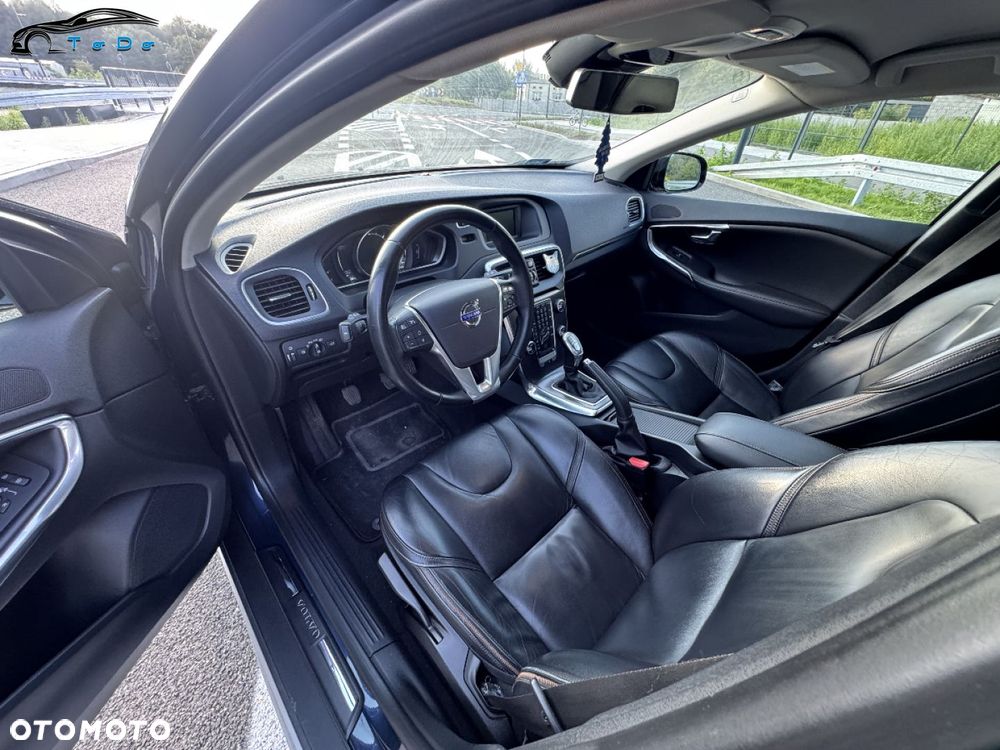 Volvo V40 Cross Country D3 Summum - 16