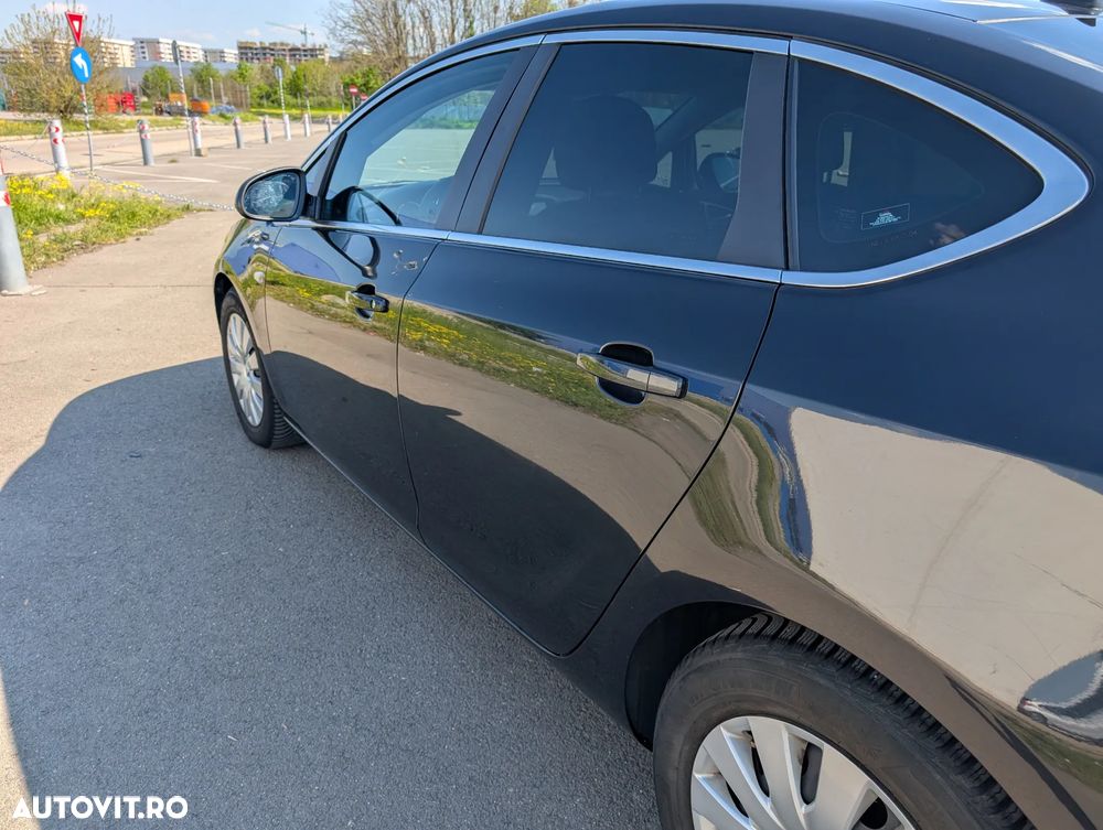 Opel Astra 1.7 CDTI DPF - 4